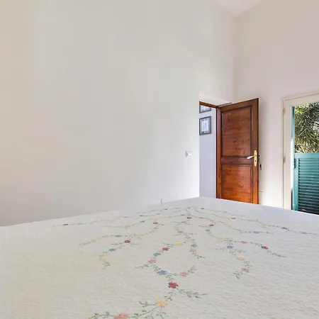 Torre Bianca By Perle Di Puglia * Uggiano Montefusco