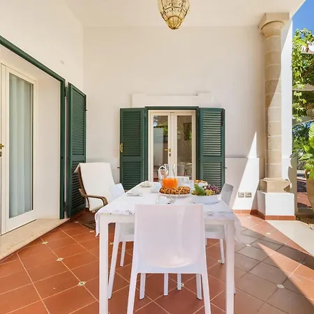 Torre Bianca By Perle Di Puglia Uggiano Montefusco